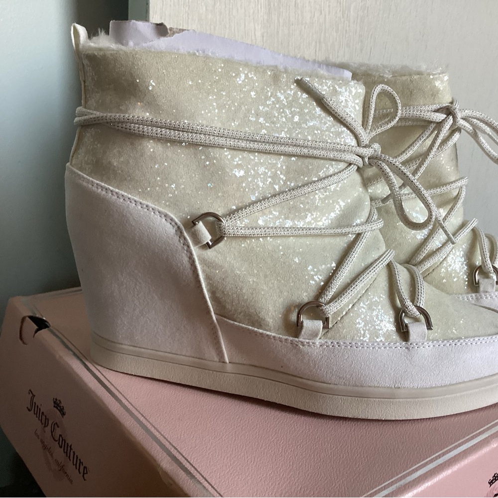 Juicy couture wedge sneaker
